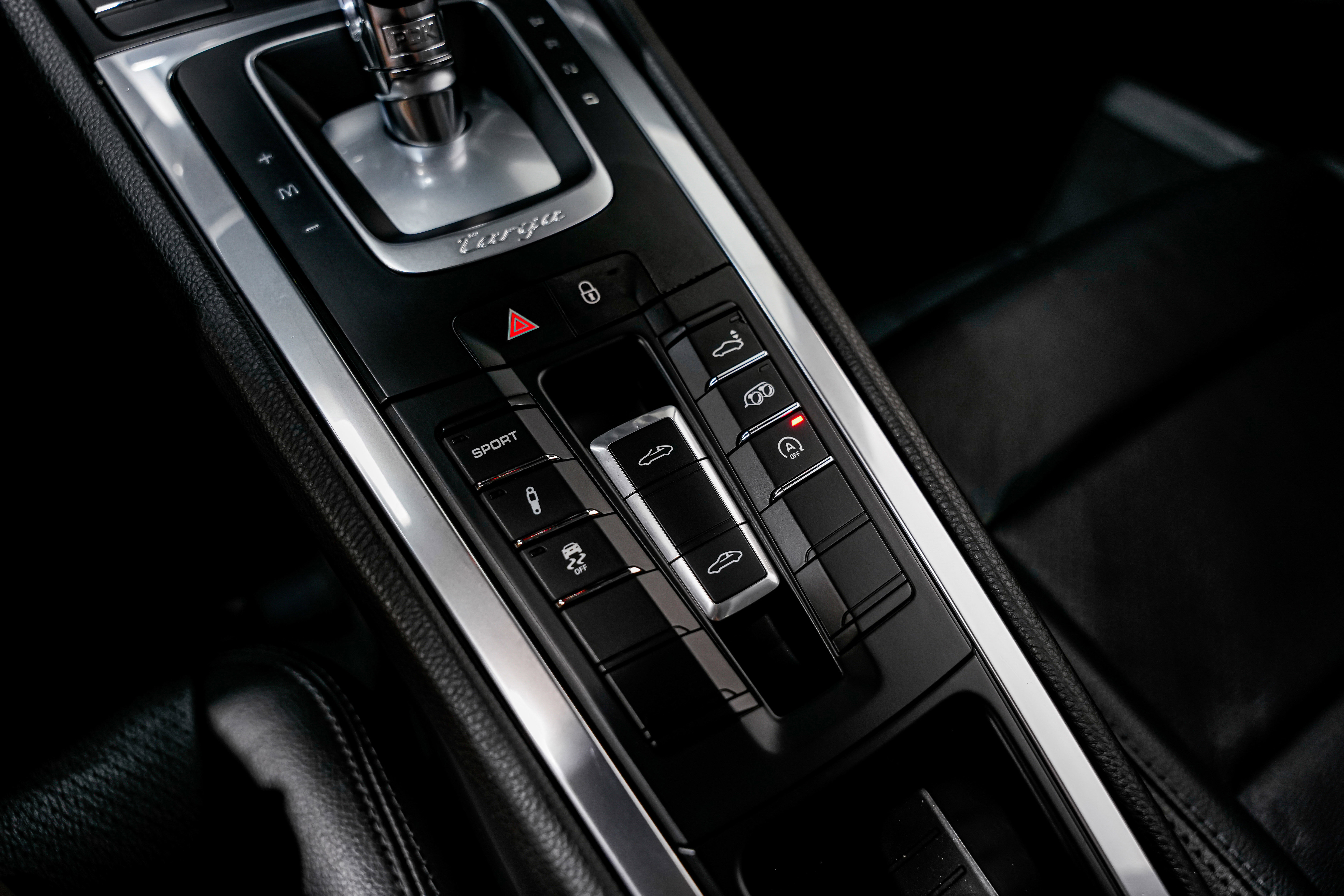 Used 2015 Porsche 911 Targa 4S image 14