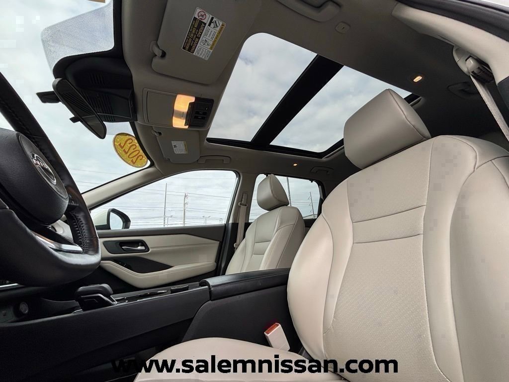 Certified 2023 Nissan Rogue SV w/ SV Premium B Package image 10