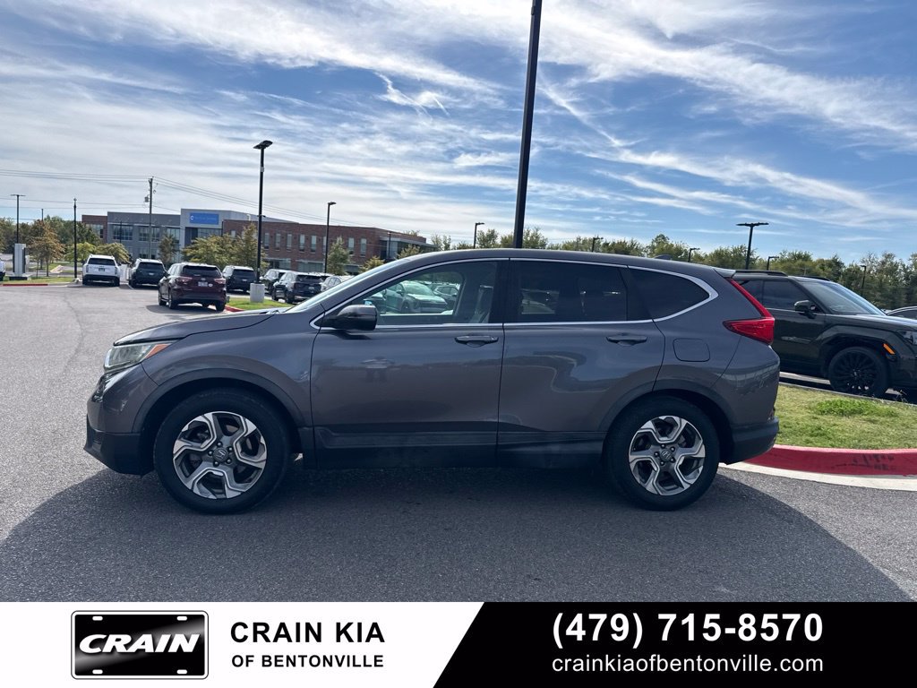 Used 2017 Honda CR-V EX image 4