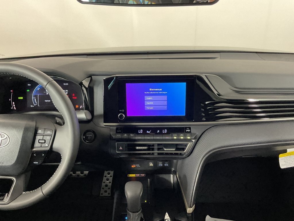 New 2026 Toyota Camry SE FWD image 13