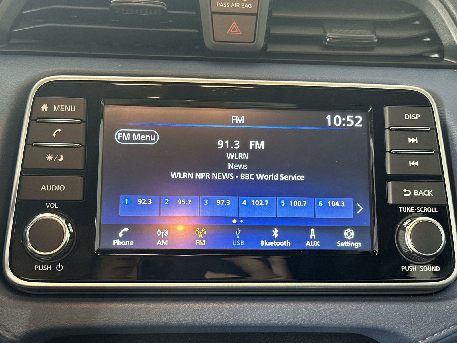 Certified 2025 Nissan Versa SV w/ Trunk Package image 18