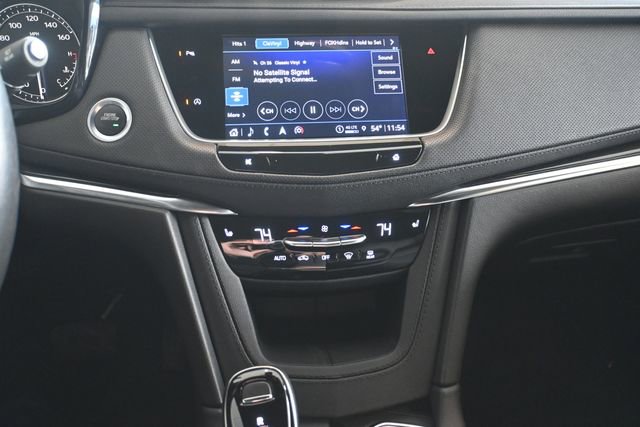 Used 2024 Cadillac XT5 Premium Luxury w/ LPO, Premium Carpet Package image 17