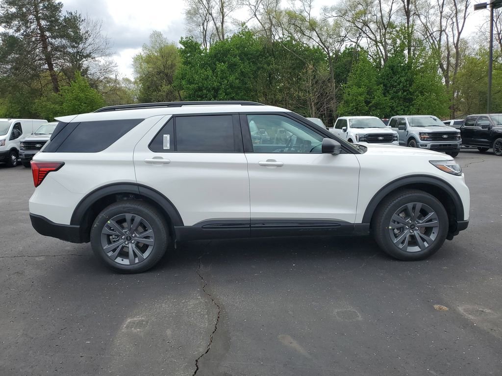 New 2026 Ford Explorer Active AWD/4WD image 39