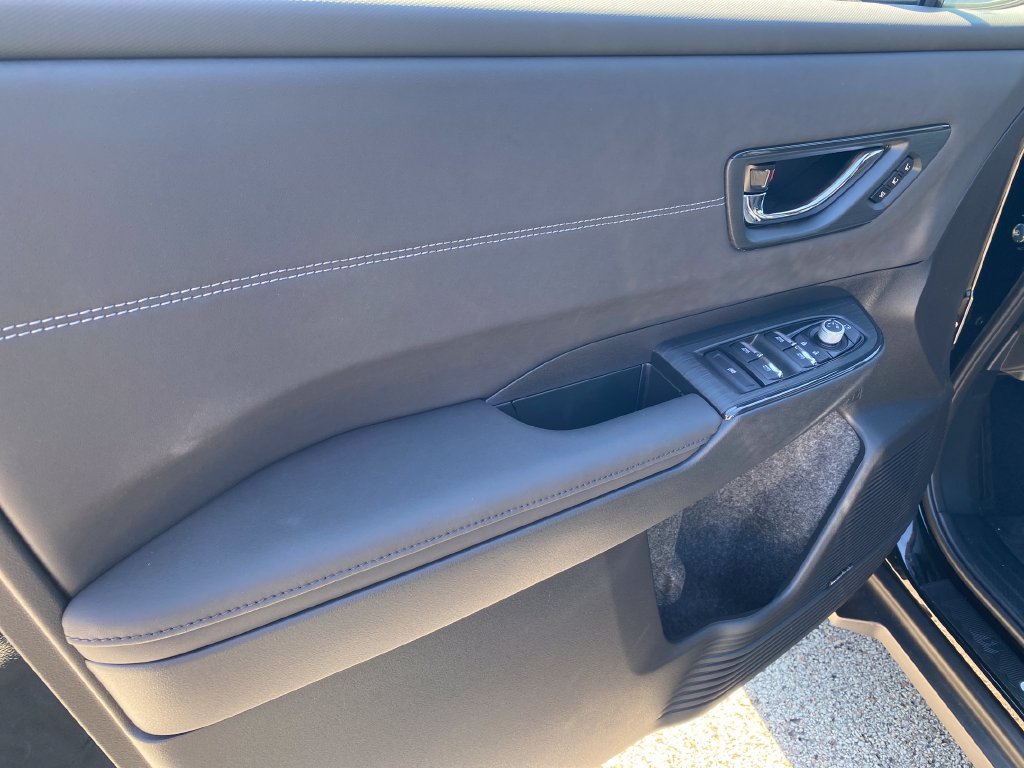 New 2026 Subaru Outback Touring XT AWD/4WD image 8