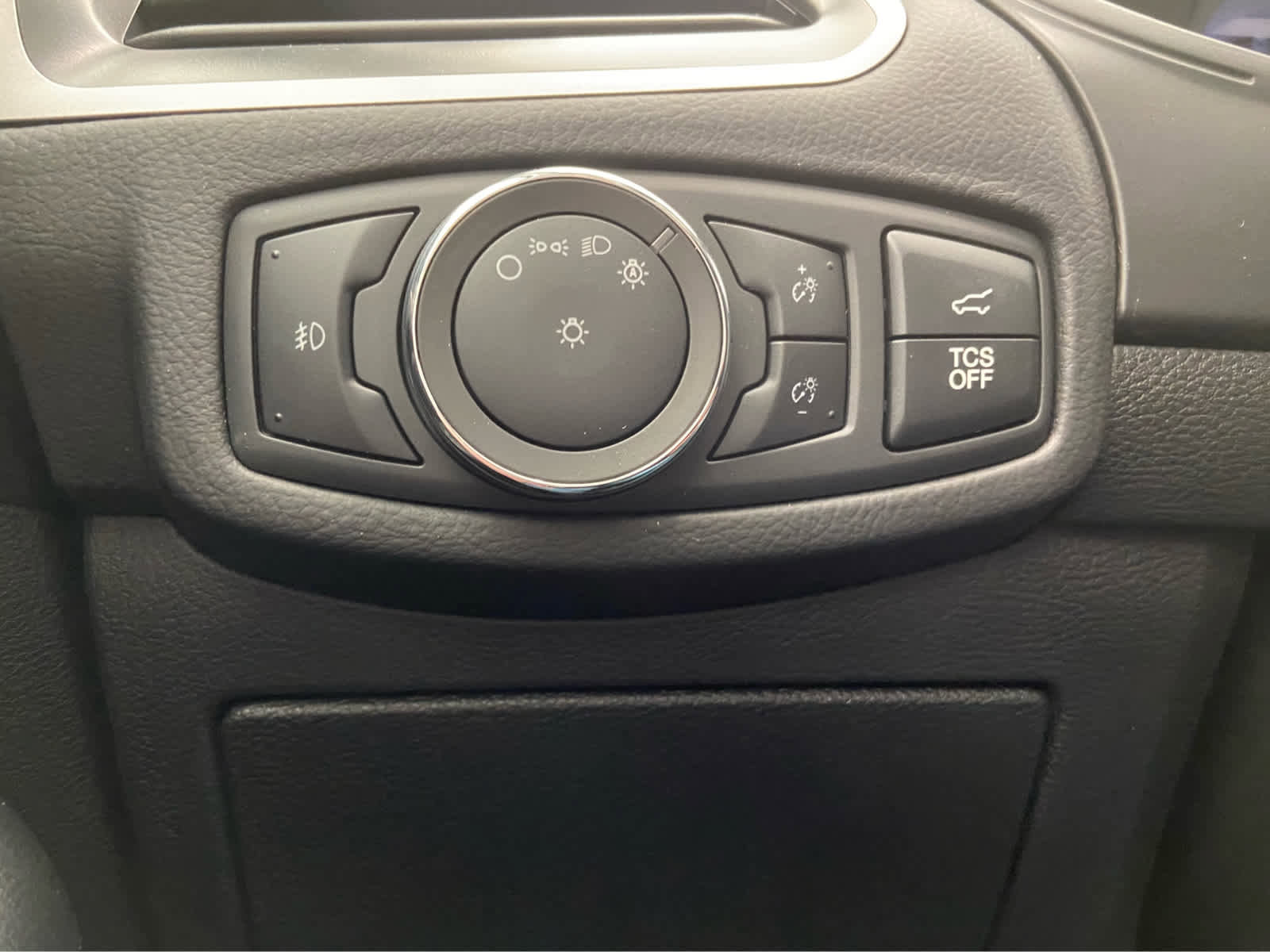 Used 2022 Ford Edge SEL w/ Convenience Package image 39