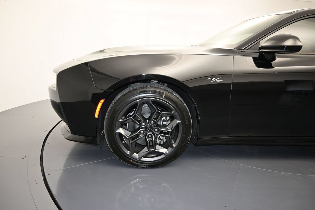New 2026 Dodge Charger R/T w/ Blacktop Package AWD/4WD image 9