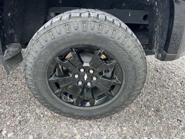 Used 2022 Chevrolet Colorado Z71 w/ Z71 Midnight Edition image 8