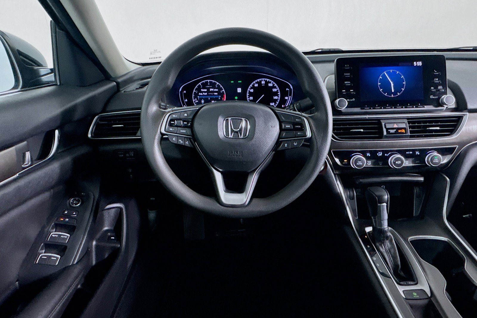 Used 2019 Honda Accord LX image 4