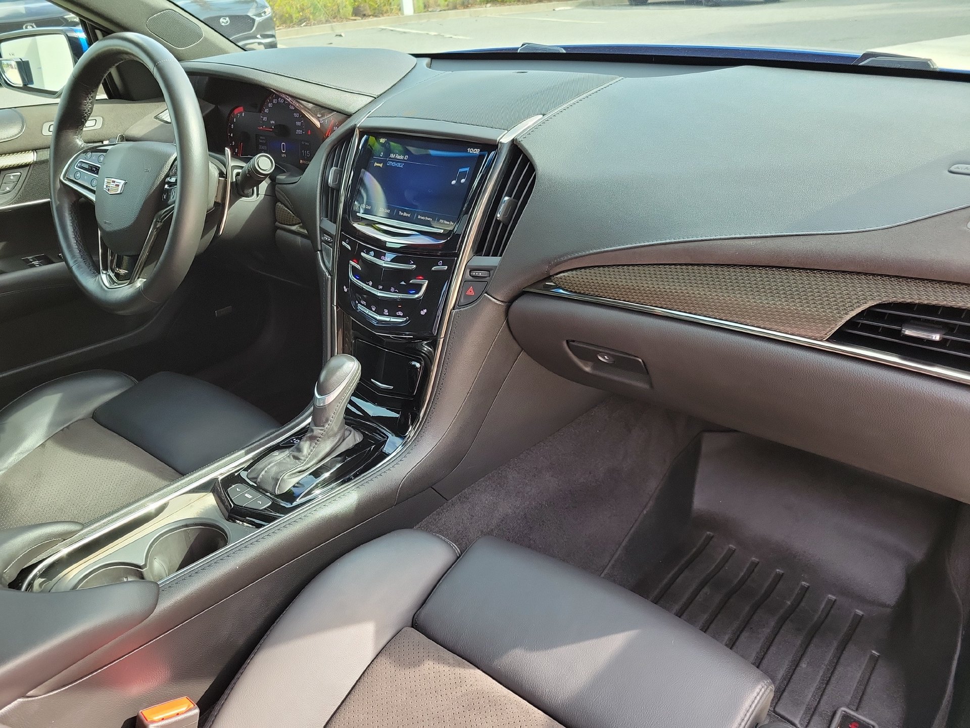 Used 2016 Cadillac ATS V w/ Luxury Package RWD image 3