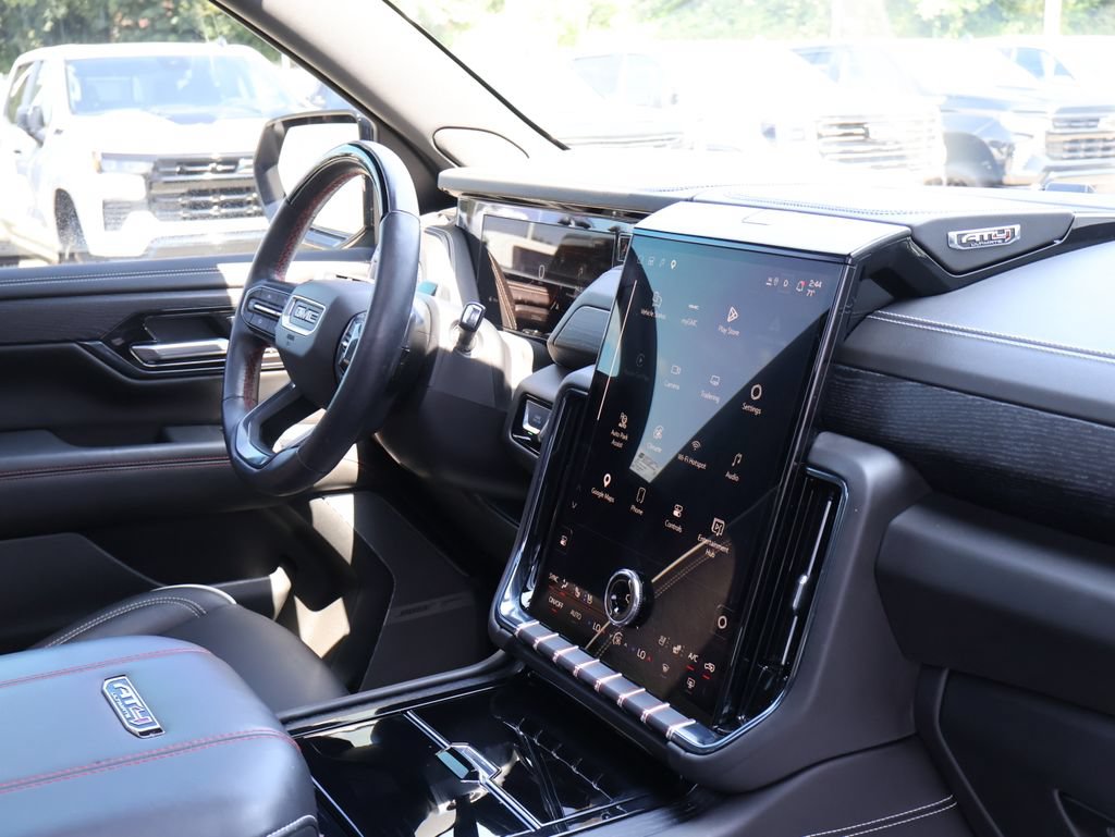 Certified 2025 GMC Yukon AT4 Ultimate AWD/4WD image 50
