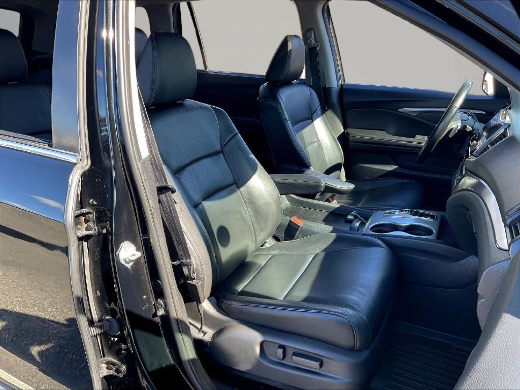 Used 2022 Honda Pilot Special Edition image 31