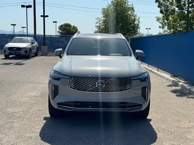 New 2026 Volvo XC90 B6 Plus w/ Protection Package AWD/4WD image 2