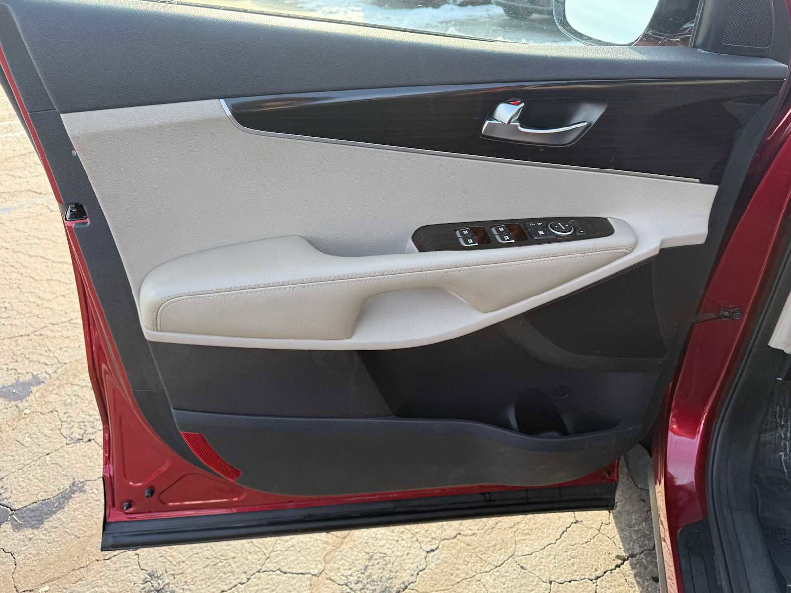 Used 2019 Kia Sorento EX image 11