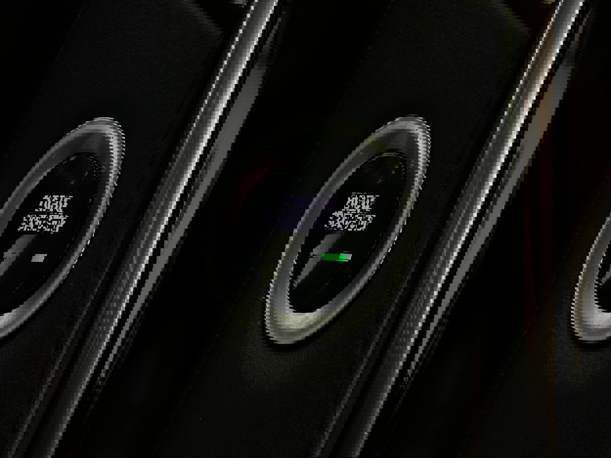 Used 2020 Cadillac Escalade ESV Premium Luxury image 13