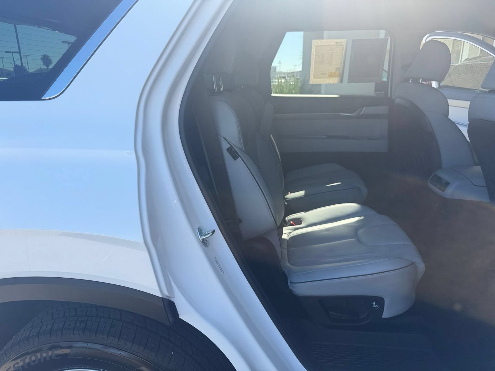 Used 2025 Hyundai Palisade SEL FWD image 29