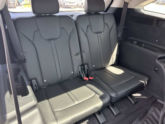 Used 2025 Kia Sorento SX FWD image 30