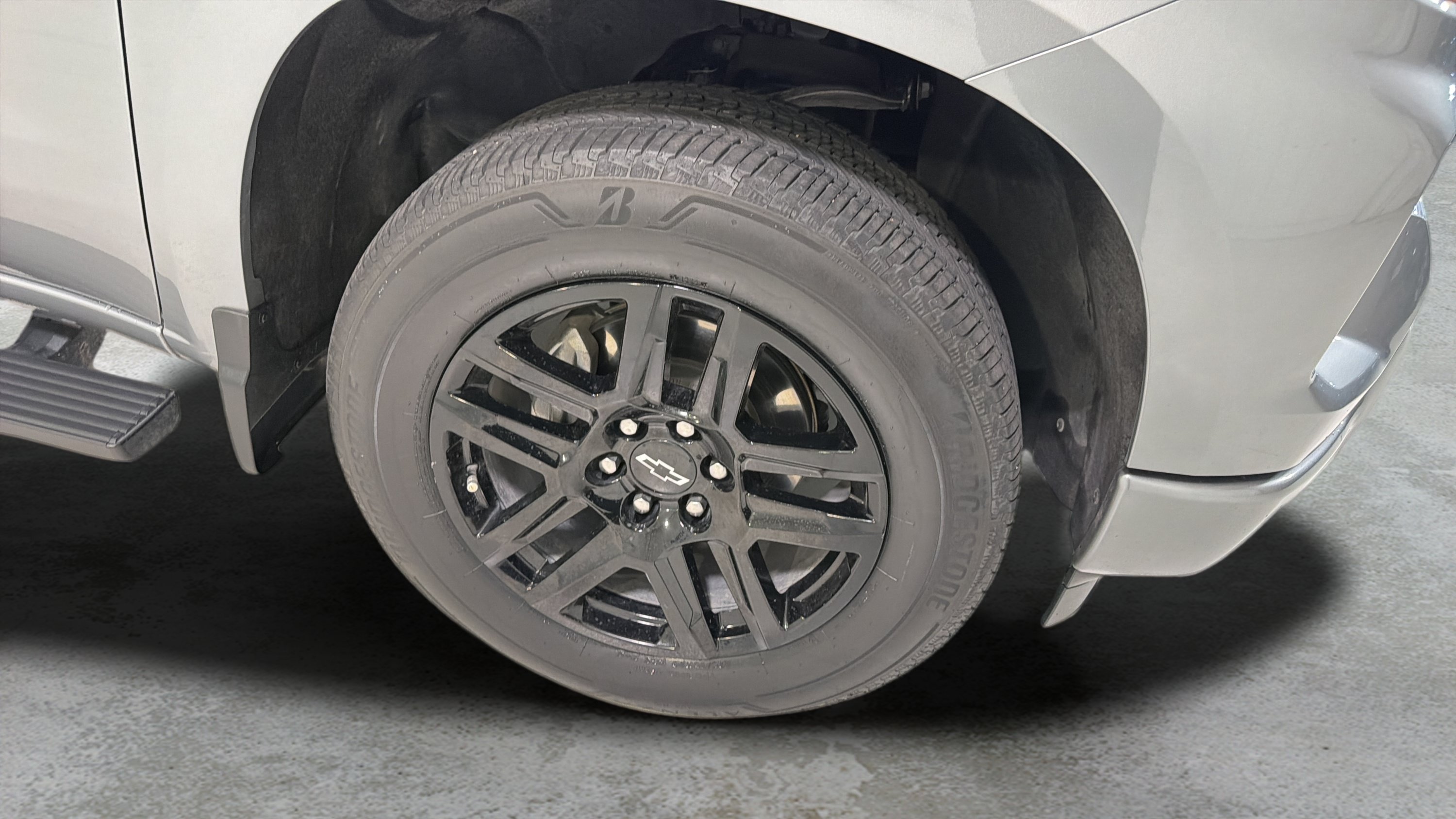 Used 2024 Chevrolet Silverado 1500 Custom RWD image 25