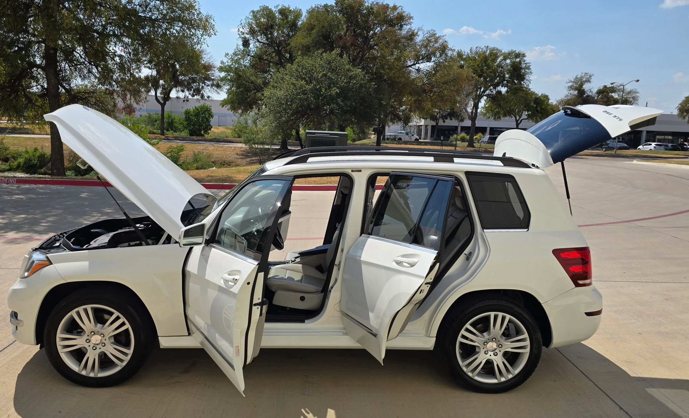 Used 2014 Mercedes-Benz GLK 350 2WD image 15