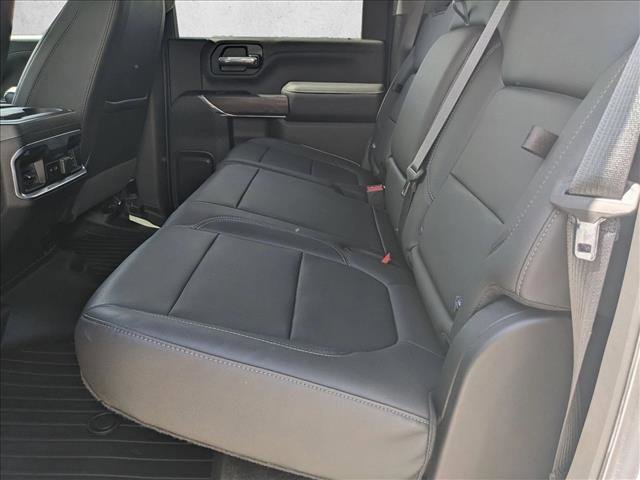 Certified 2022 GMC Sierra 2500 SLT w/ SLT Convenience Package image 17