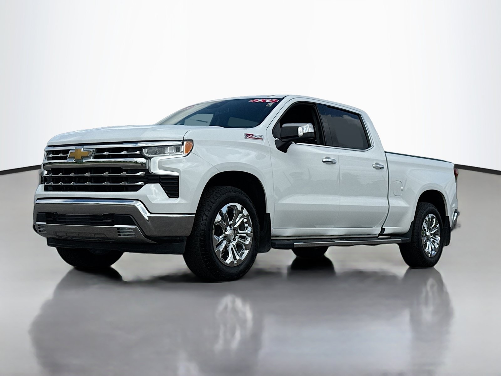 Used 2024 Chevrolet Silverado 1500 LTZ AWD/4WD image 12