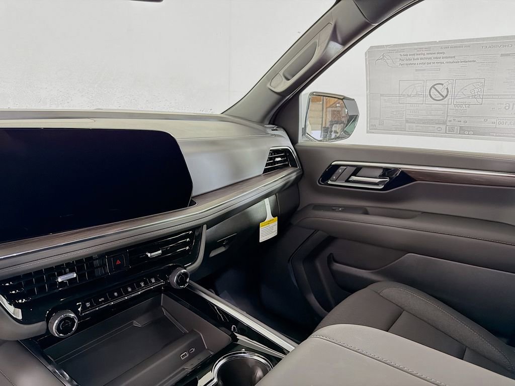 New 2026 Chevrolet Suburban LS w/ Max Trailering Package AWD/4WD image 19