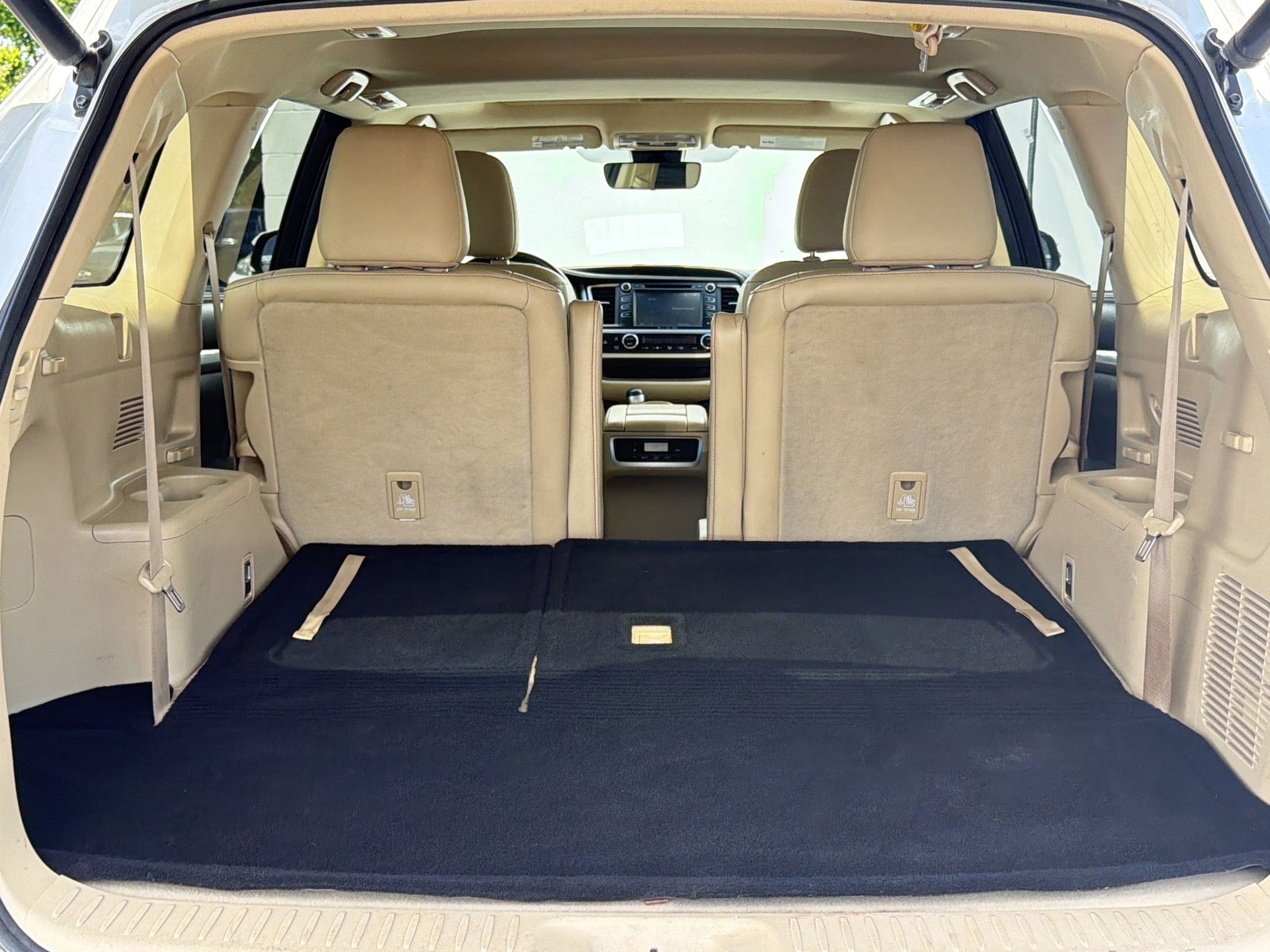 Used 2019 Toyota Highlander XLE image 30