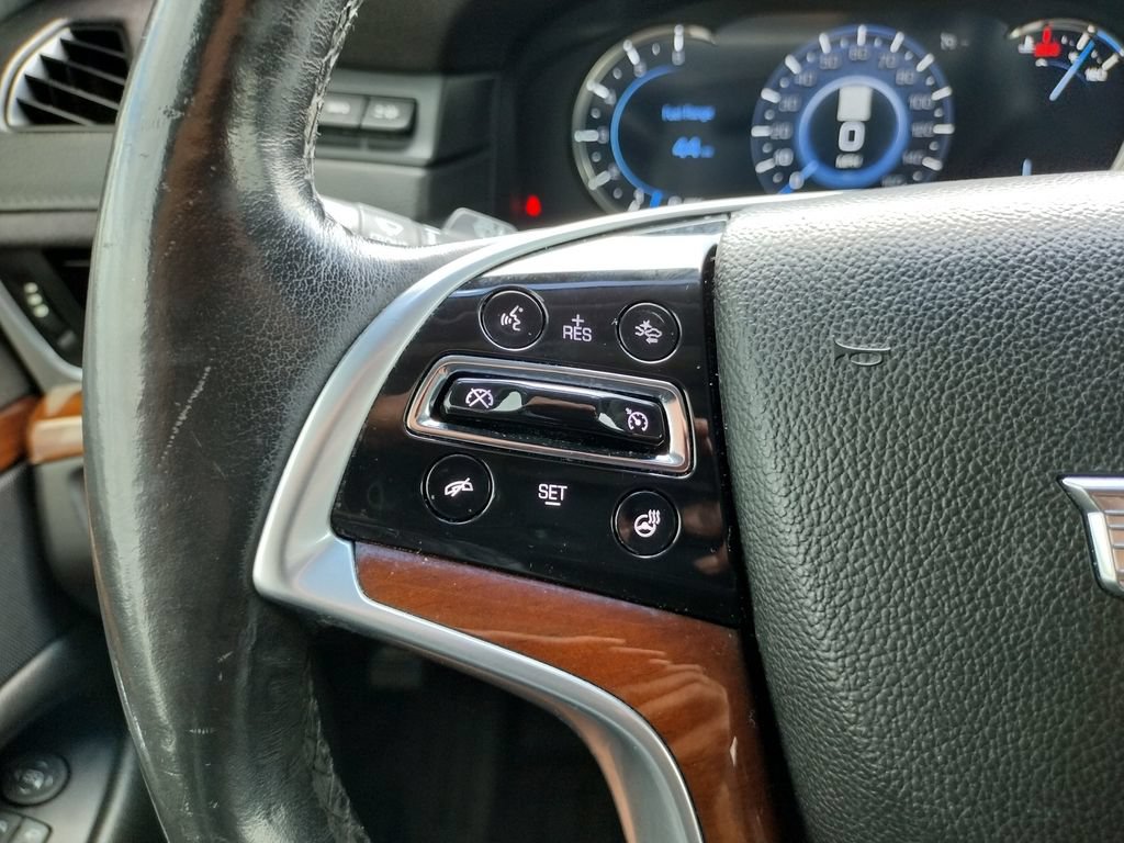 Used 2019 Cadillac Escalade ESV Luxury AWD/4WD image 30