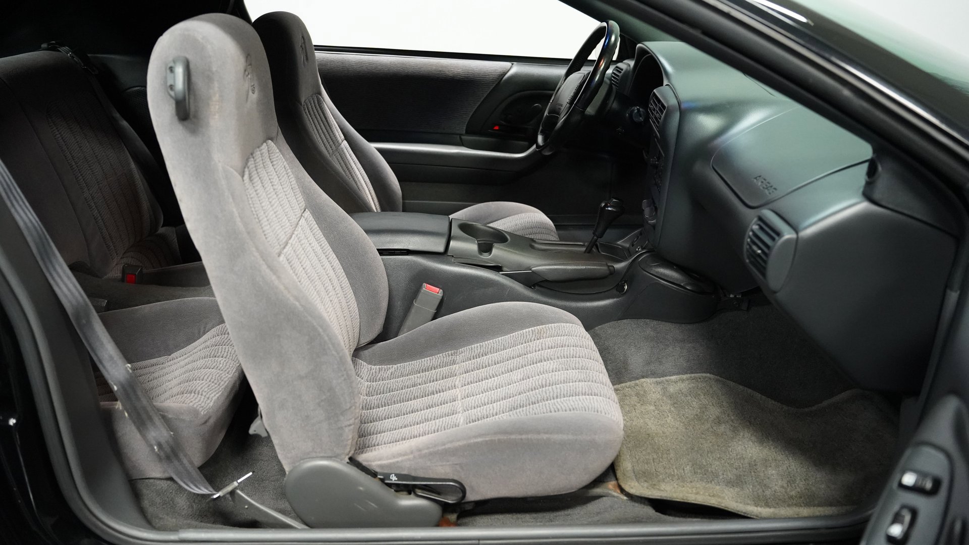 Used 1997 Chevrolet Camaro Z28 w/ Preferred Equipment Group 2 image 40