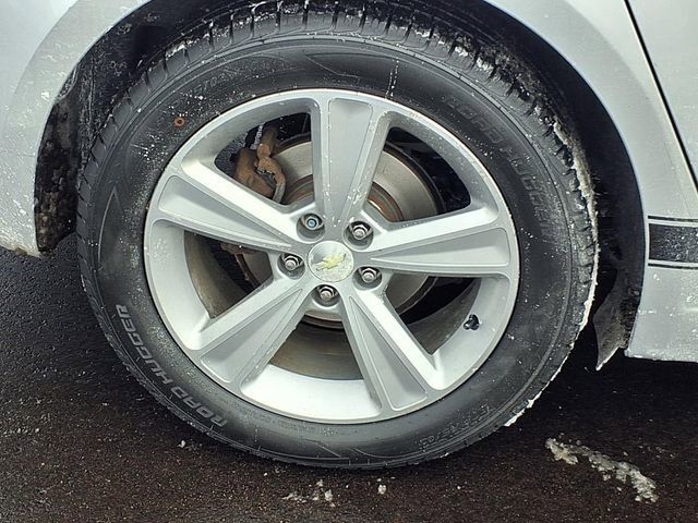 Used 2015 Chevrolet Cruze LT image 23