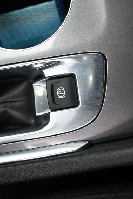 Used 2025 Chevrolet Malibu LT FWD image 29