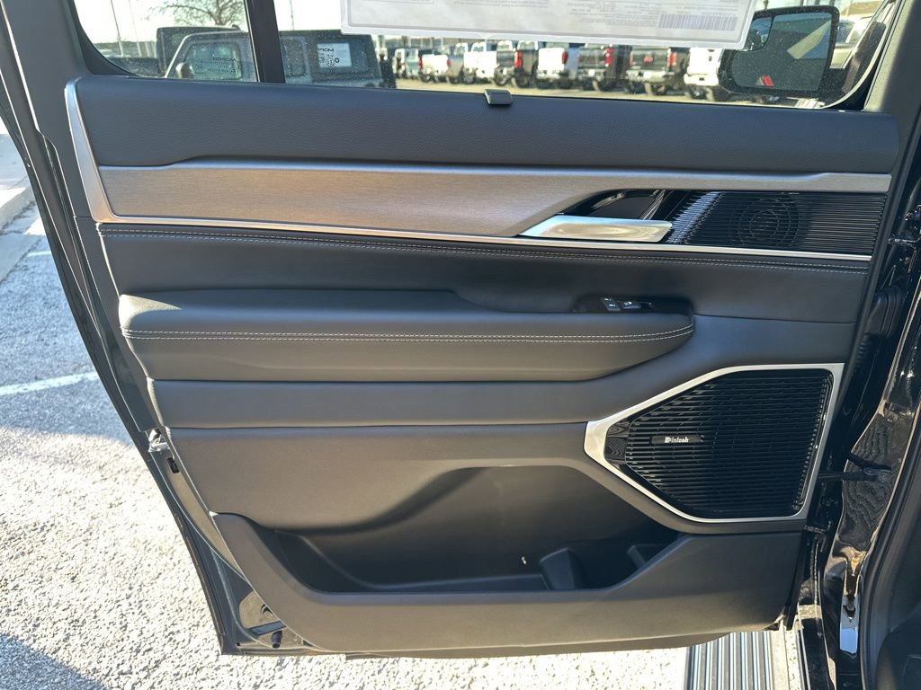 New 2026 Jeep Grand Wagoneer L Limited image 47