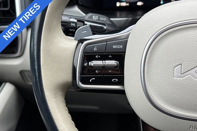 Certified 2023 Kia Sorento SX Prestige w/ Panoramic Sunroof Package image 33