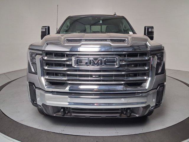 New 2026 GMC Sierra 3500 SLT w/ SLT Premium Package AWD/4WD image 8
