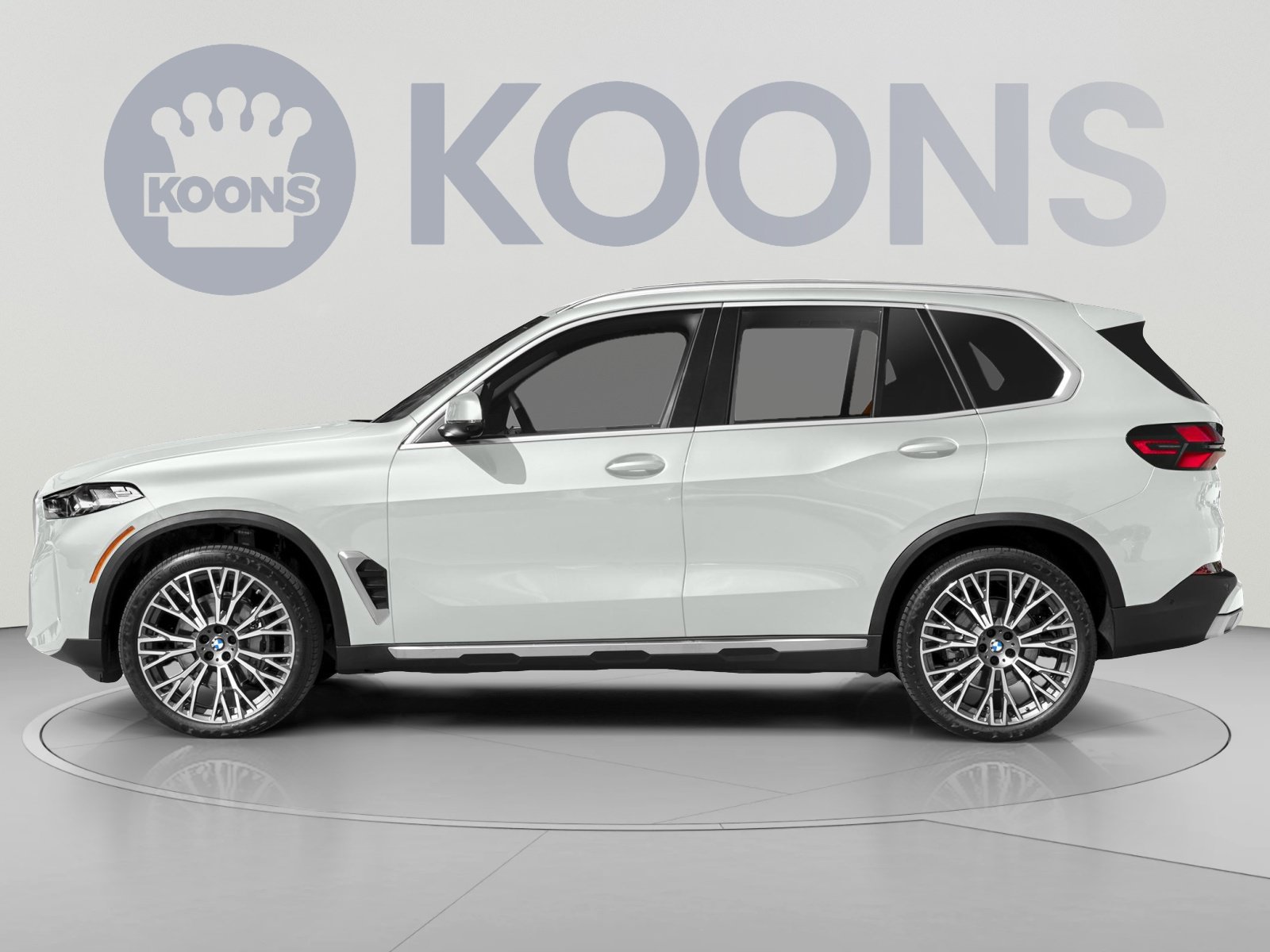 Used 2024 BMW X5 xDrive40i w/ Premium Package AWD/4WD image 4