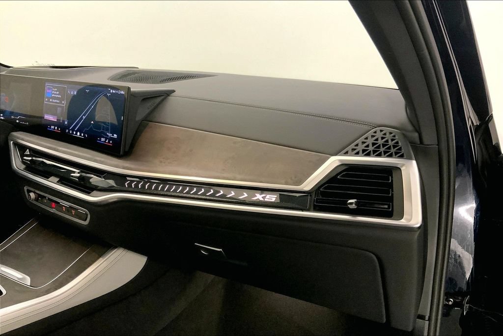 Certified 2026 BMW X5 xDrive40i AWD/4WD image 23