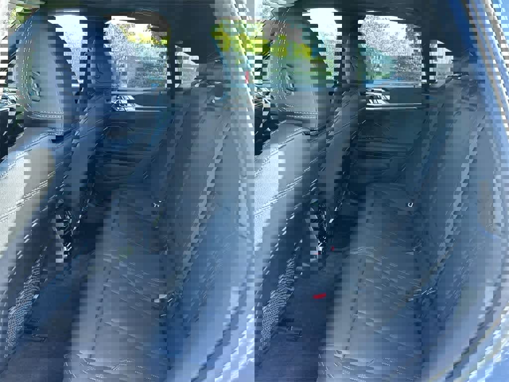 Used 2023 BMW i4 eDrive35 image 43