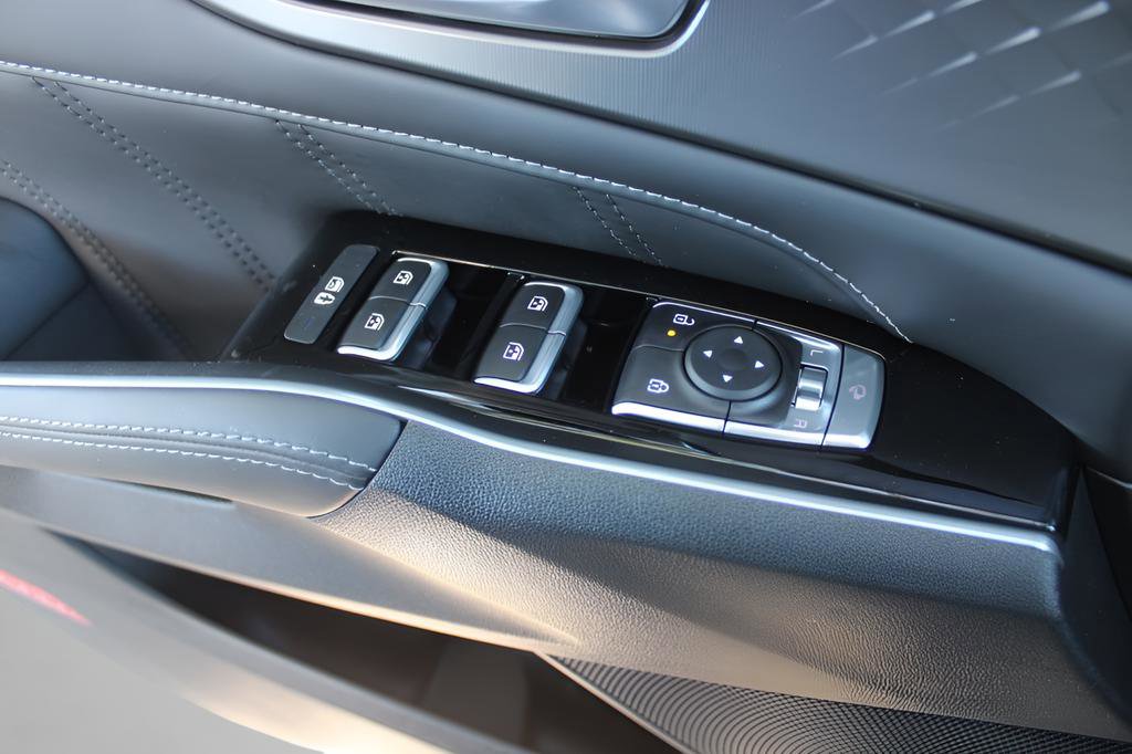 New 2025 Kia Sorento SX image 9