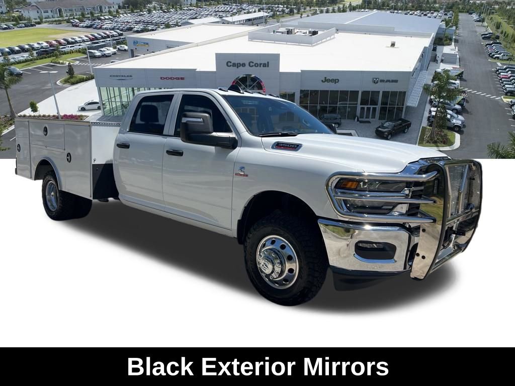 Used 2025 RAM 3500 Tradesman w/ Chrome Appearance Group image 10