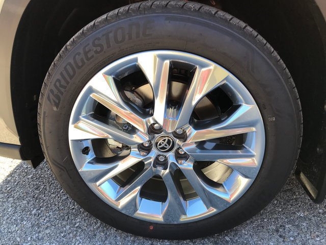 New 2026 Toyota Highlander Limited AWD/4WD image 11