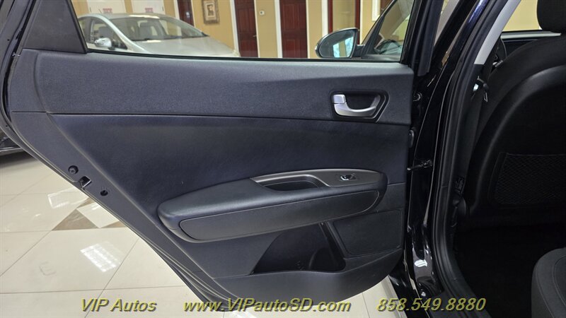 Used 2019 Kia Optima LX FWD image 13