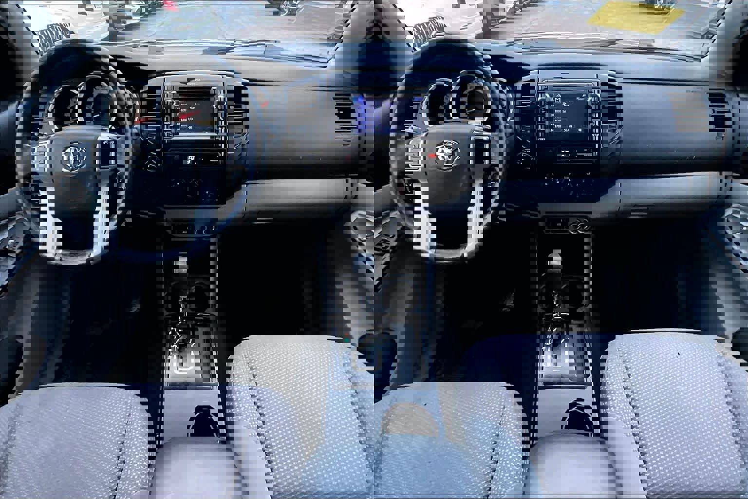 Used 2013 Toyota Tacoma 4x4 Access Cab w/ Convenience Pkg image 15