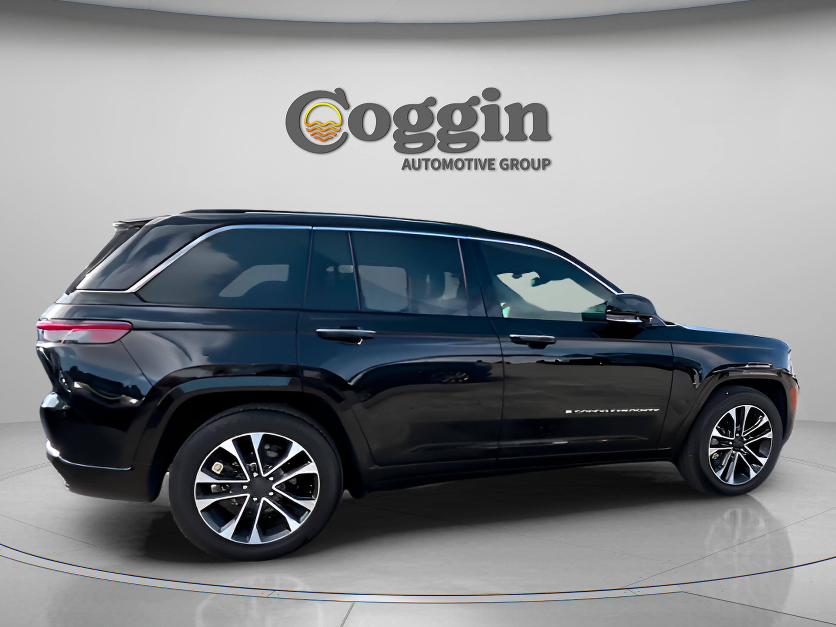 Used 2023 Jeep Grand Cherokee Overland w/ Adv Protech Group III image 9