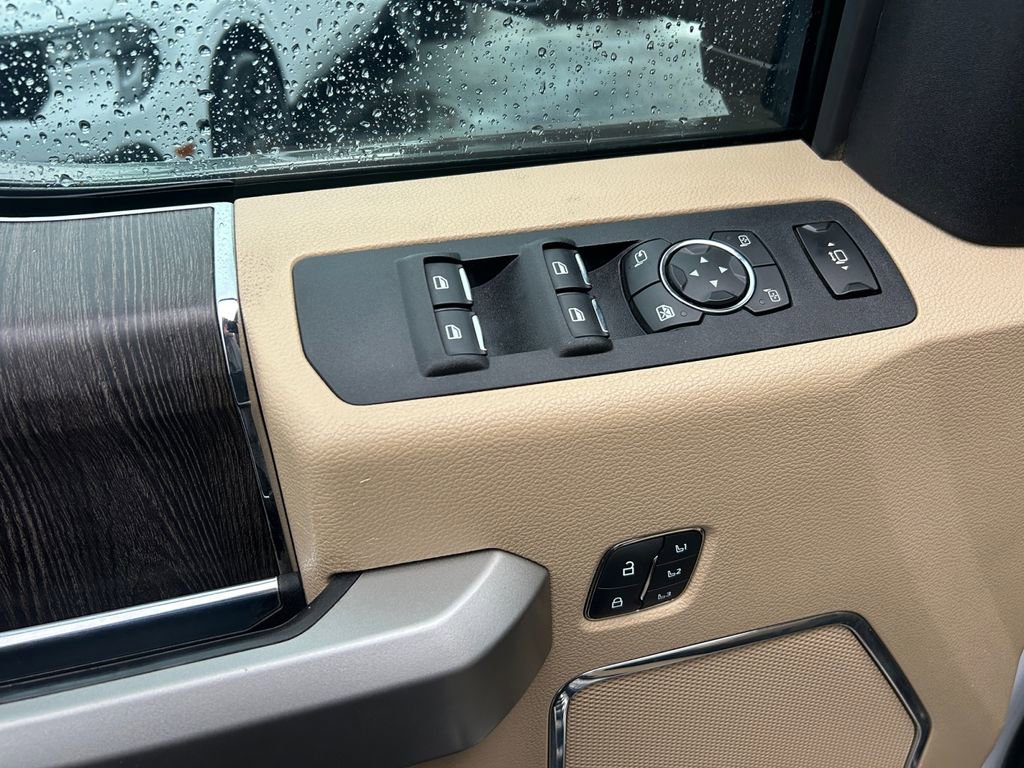 Used 2020 Ford F250 Lariat w/ Lariat Ultimate Package image 23