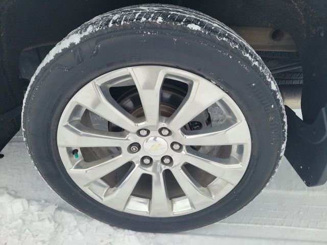 Used 2020 Chevrolet Silverado 1500 High Country w/ Technology Package image 26