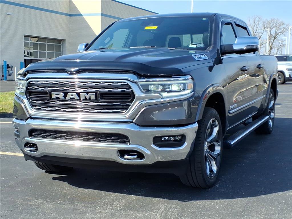 Used 2024 RAM 1500 Limited image 2
