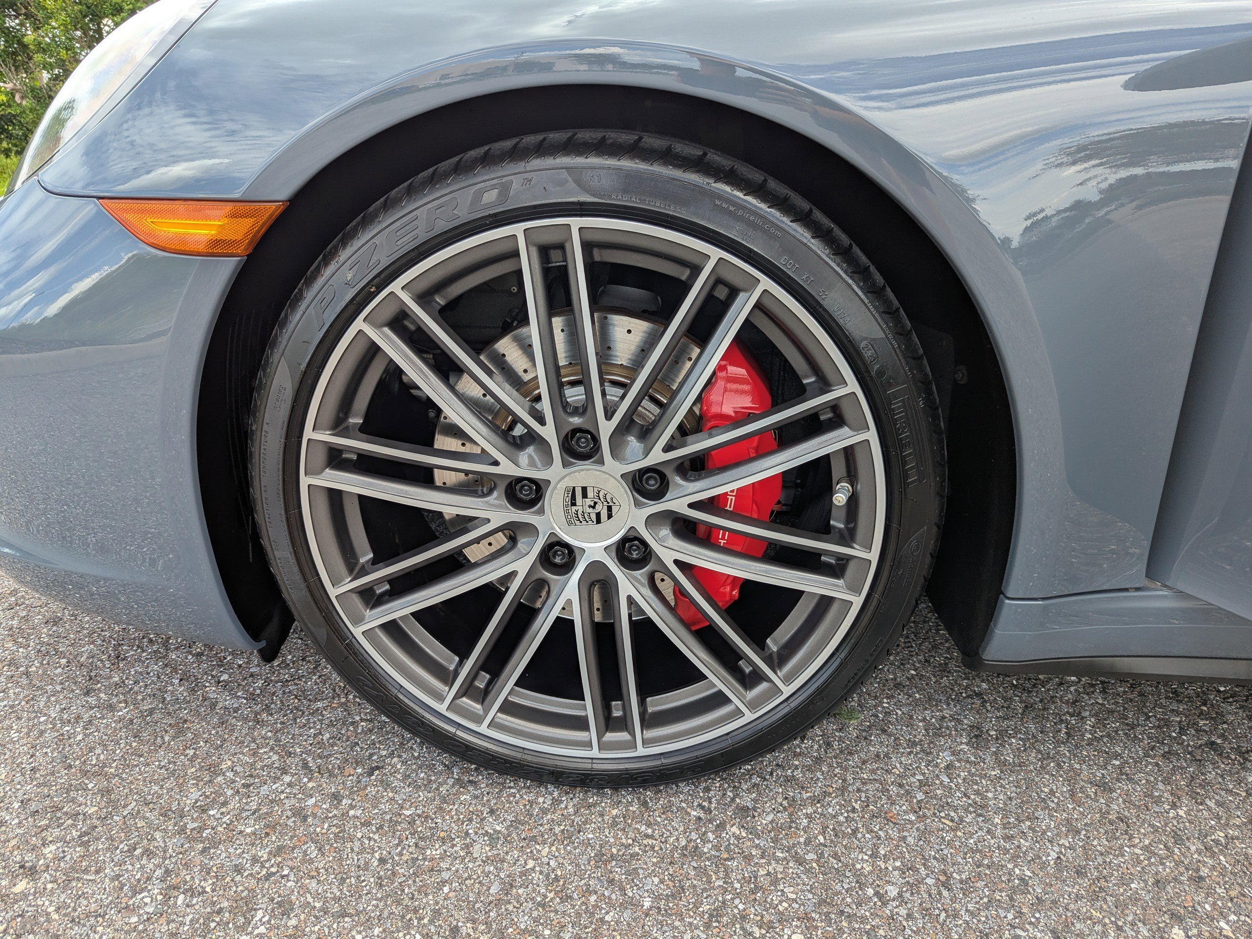 Certified 2018 Porsche 911 Carrera 4S image 30