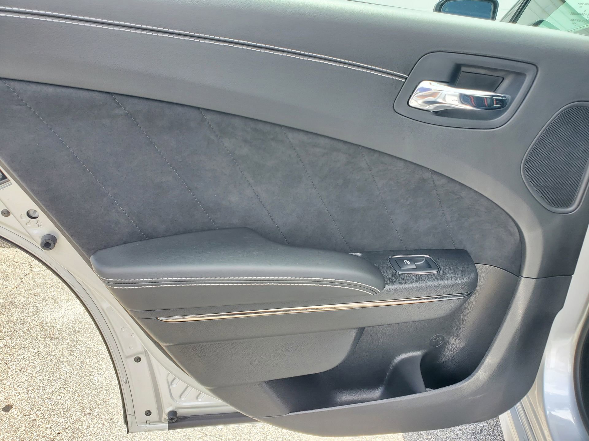 Used 2021 Dodge Charger SRT Hellcat image 9