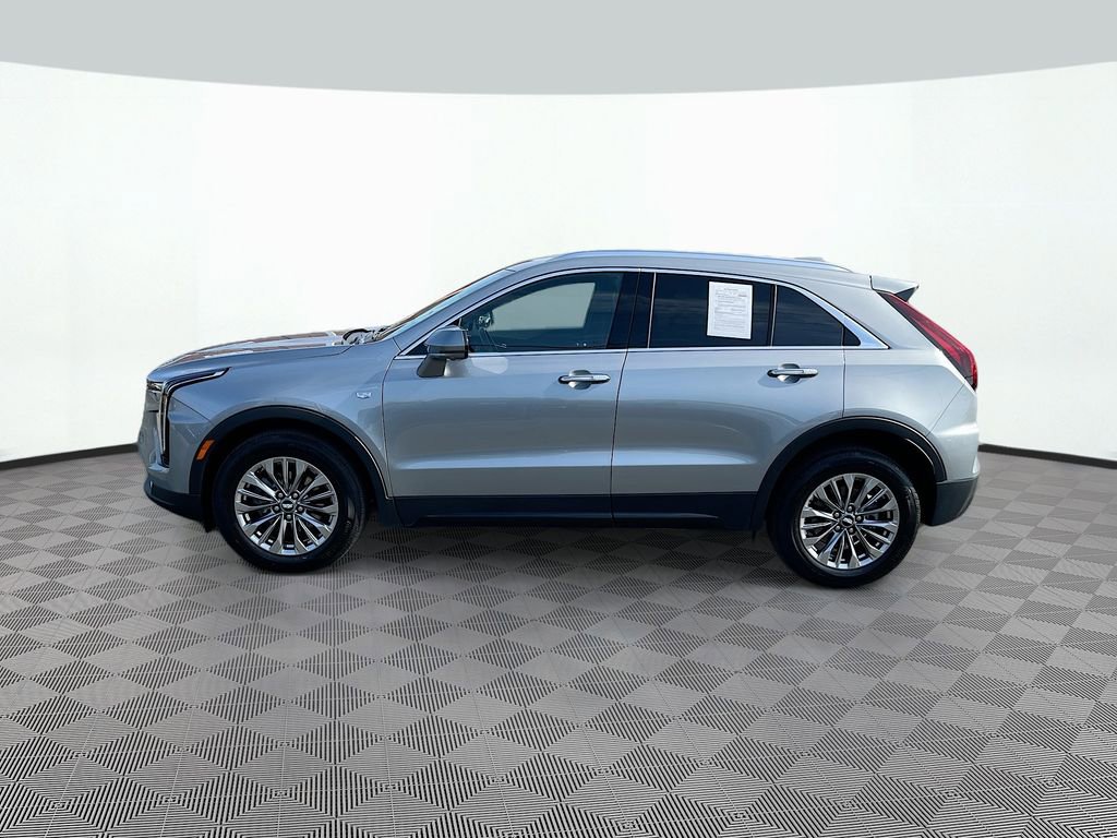 Certified 2025 Cadillac XT4 Premium Luxury image 9