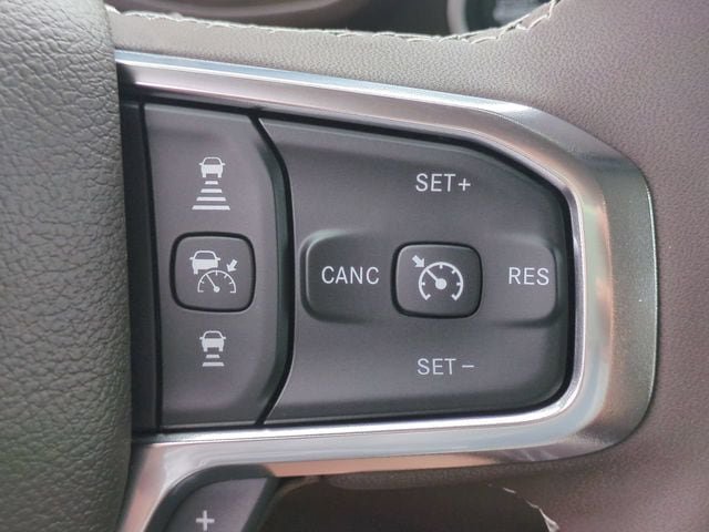 New 2026 RAM 1500 Laramie w/ Bed Utility Group AWD/4WD image 26
