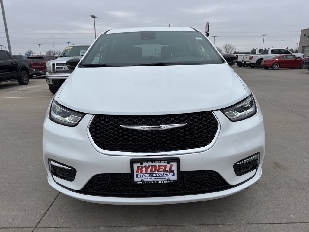 New 2026 Chrysler Pacifica Select AWD/4WD image 27